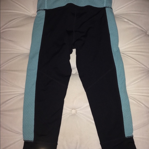Tommy Hilfiger Sport cropped leggings - Picture 4 of 4